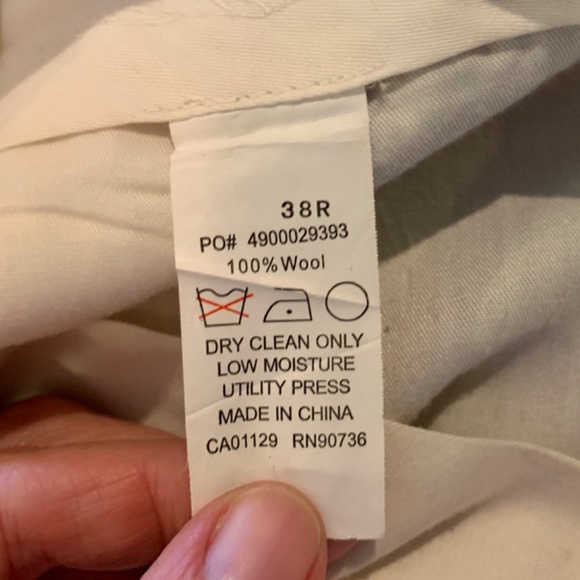 Ralph - Ralph Lauren Men's 46R Blue Pinstripe 100% Wool Two-Button Suit - Picture 12 of 14